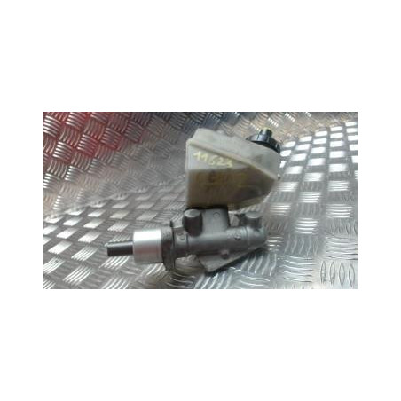 Maitre cylindre (freinage) RENAULT CLIO 2 PHASE 2 d’occasion