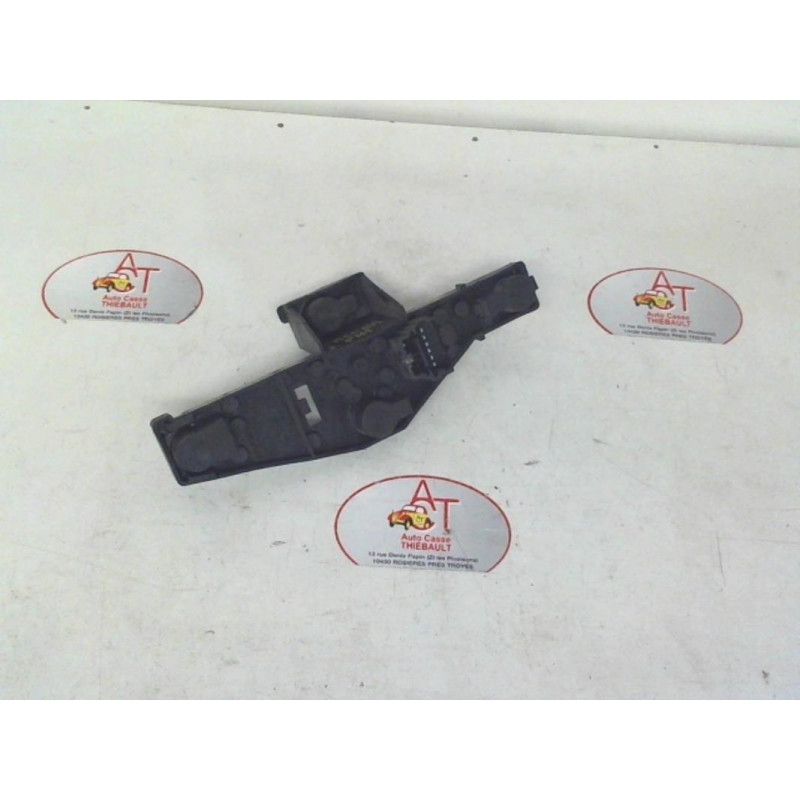 Platine feu arriere gauche RENAULT LAGUNA II ESTATE PHASE 1 d’occasion
