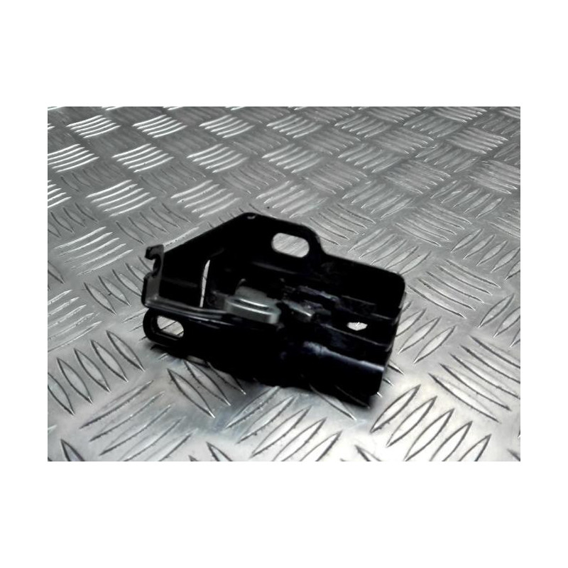 Serrure de porte de coffre droite PEUGEOT EXPERT 2 d’occasion