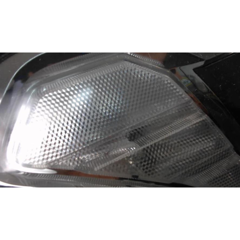 Optique avant principal droit (feux)(phare) KIA SOUL 1 PHASE 1 d’occasion
