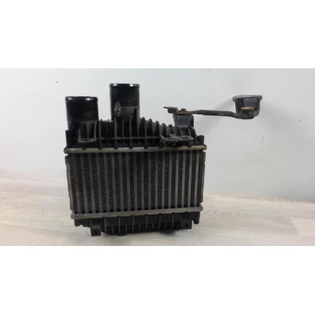 Echangeur air (Intercooler) TOYOTA COROLLA VERSO 2 PHASE 1 d’occasion