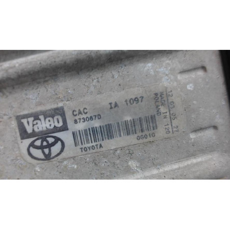 Echangeur air (Intercooler) TOYOTA COROLLA VERSO 2 PHASE 1 d’occasion