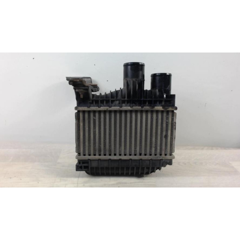 Echangeur air (Intercooler) TOYOTA COROLLA VERSO 2 PHASE 1 d’occasion