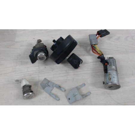 Kit barillet RENAULT R19 PHASE 1 d’occasion