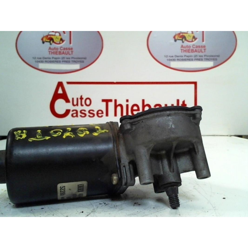 Mot. essuie glace avant TOYOTA AVENSIS d’occasion