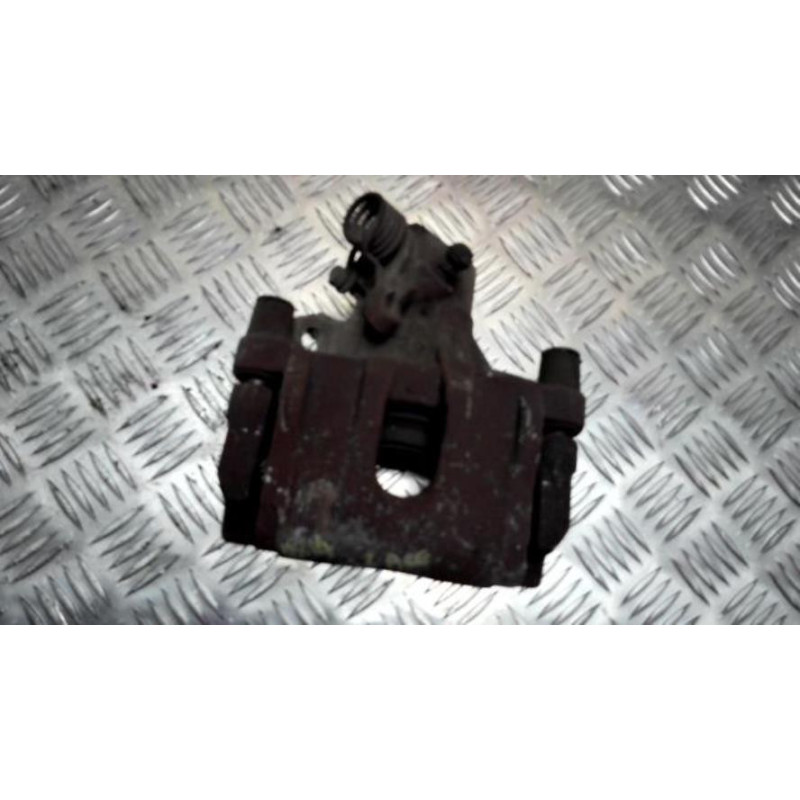 Etrier arriere gauche (freinage) FORD FOCUS 2 PHASE 2 d’occasion