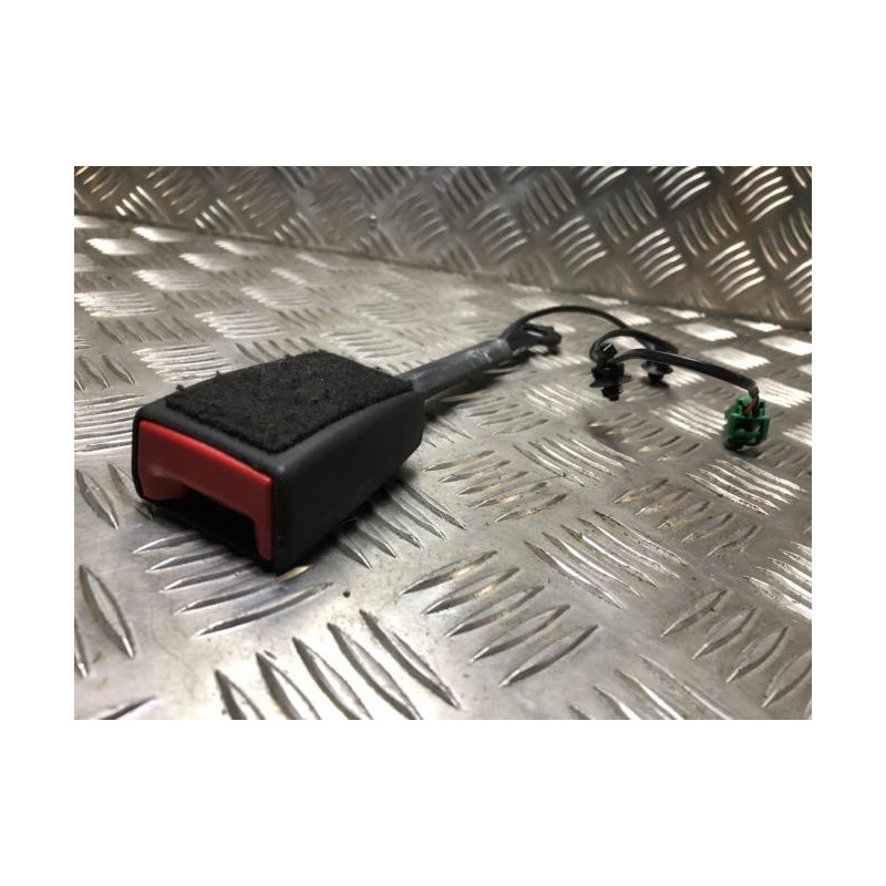 Attache ceinture avant droit FORD ECOSPORT PHASE 3 d’occasion