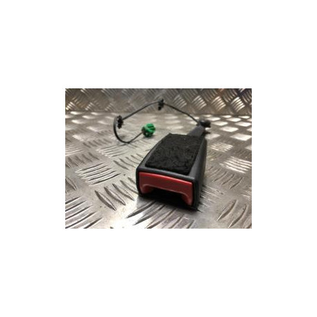 Attache ceinture avant gauche FORD ECOSPORT PHASE 3 d’occasion
