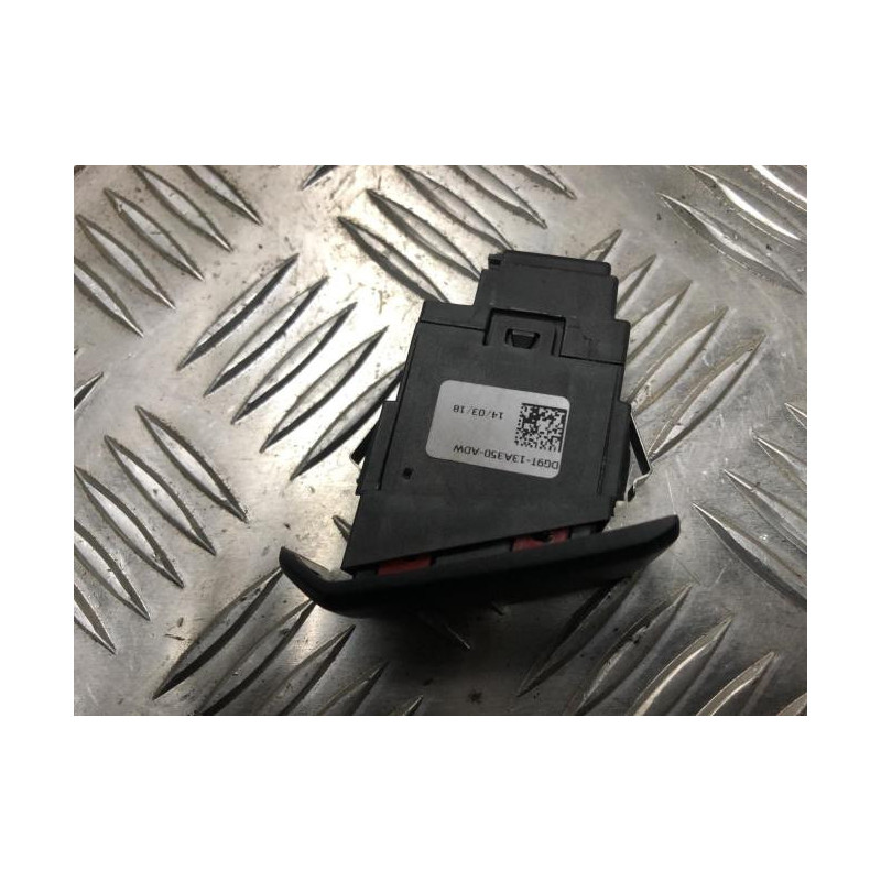 Bouton de warning FORD ECOSPORT PHASE 3 d’occasion