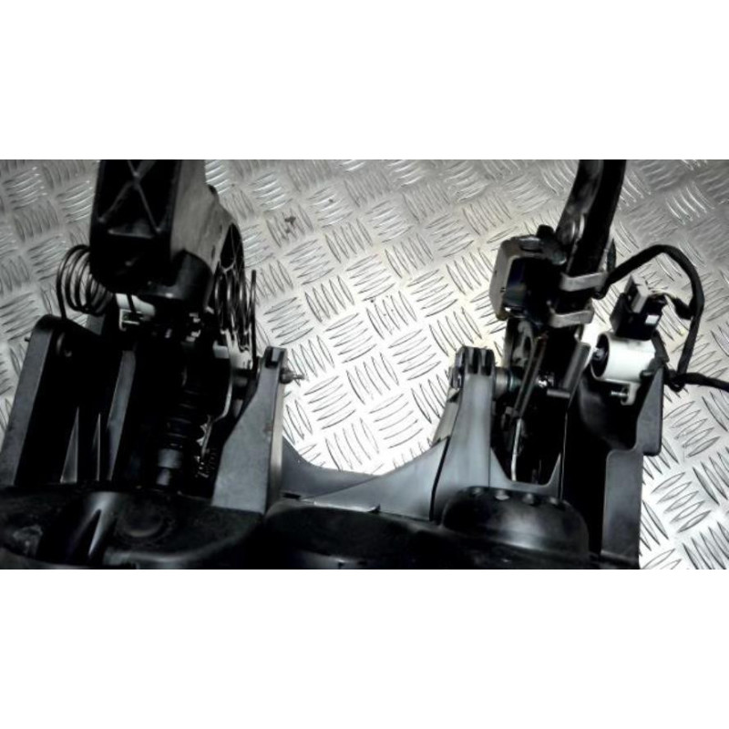 Pedalier OPEL ASTRA K PHASE 2 d’occasion