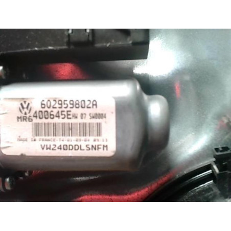 Leve vitre electrique arriere gauche VOLKSWAGEN POLO 4 PHASE 1 d’occasion