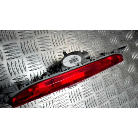 Feu arriere stop central PEUGEOT 208 1 PHASE 2 d’occasion
