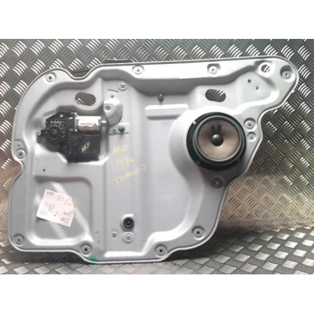 Leve vitre electrique arriere droit VOLKSWAGEN TOURAN 2 d’occasion