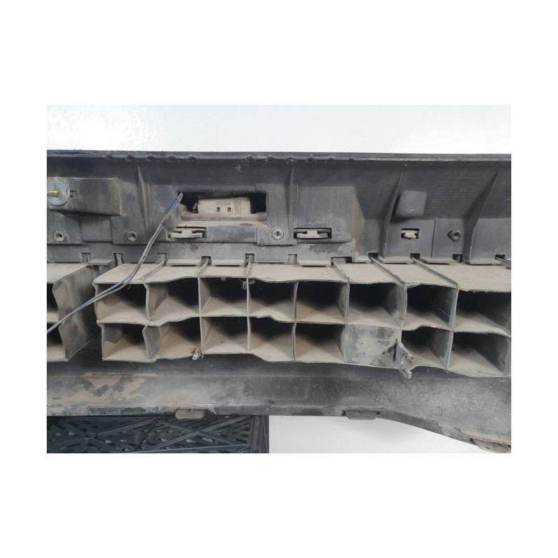 Pare choc arriere RENAULT R19 PHASE 1 d’occasion