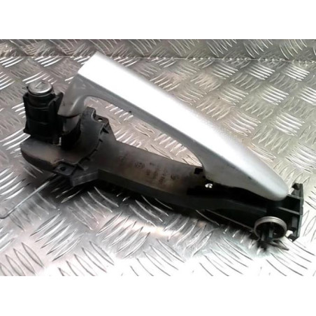 Poignee porte avant droit CITROEN C8 d’occasion