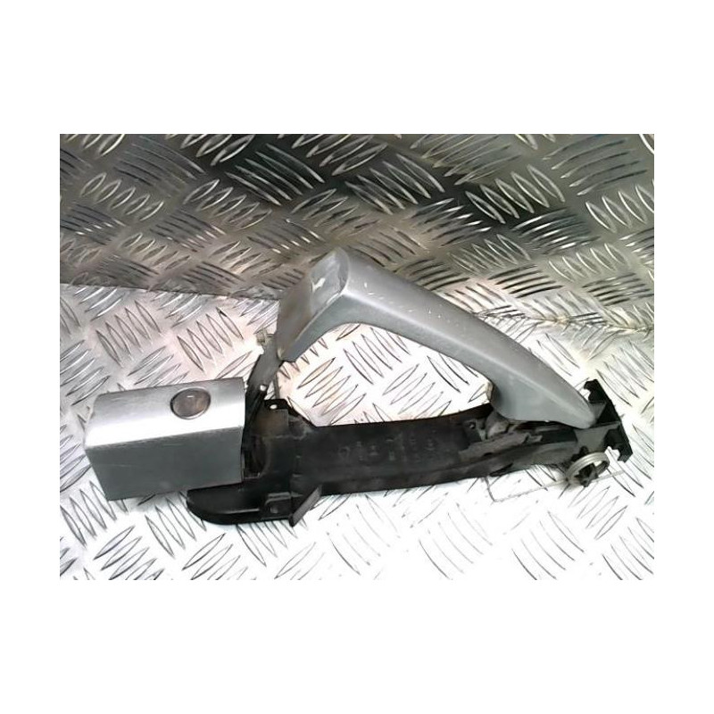 Poignee porte avant gauche CITROEN C8 d’occasion