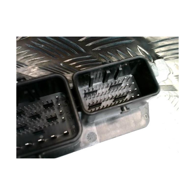 Calculateur moteur CITROEN C5 2 BREAK d’occasion