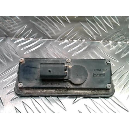 Bouton de coffre FORD FIESTA 6 PHASE 1 d’occasion