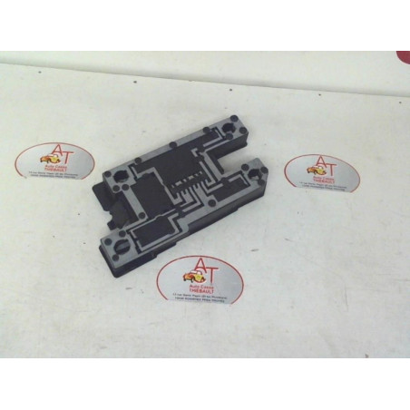 Platine feu arriere droit RENAULT CLIO I PHASE 2 d’occasion