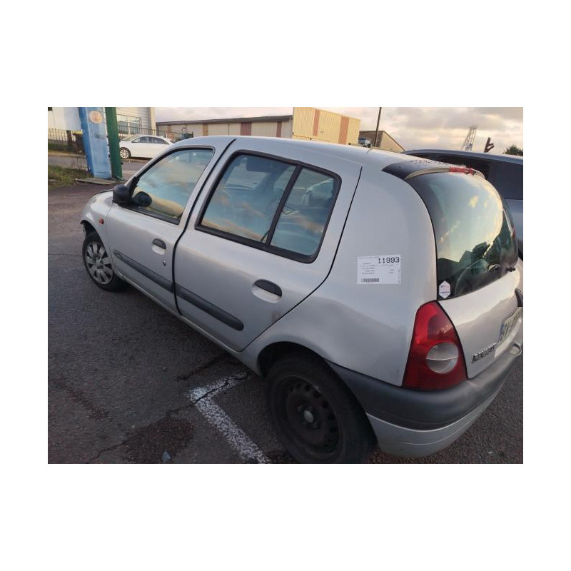 Serrure avant droit RENAULT CLIO 2 PHASE 2 d’occasion