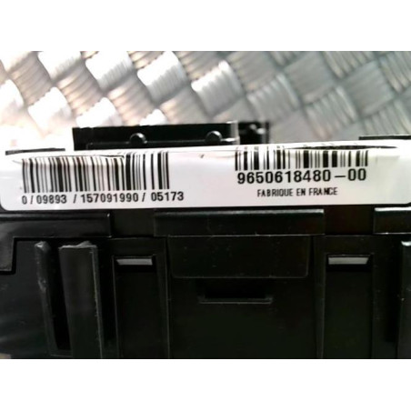 Boitier servitude moteur (BSM) PEUGEOT 1007 d’occasion