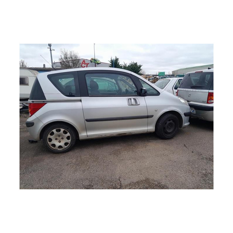 Boitier servitude moteur (BSM) PEUGEOT 1007 d’occasion