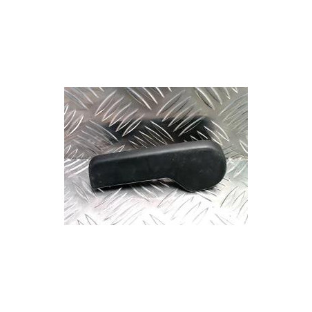 Commande de reglage de siege VOLKSWAGEN POLO 4 PHASE 1 d’occasion