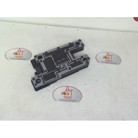 Platine feu arriere droit RENAULT CLIO I PHASE 2 d’occasion