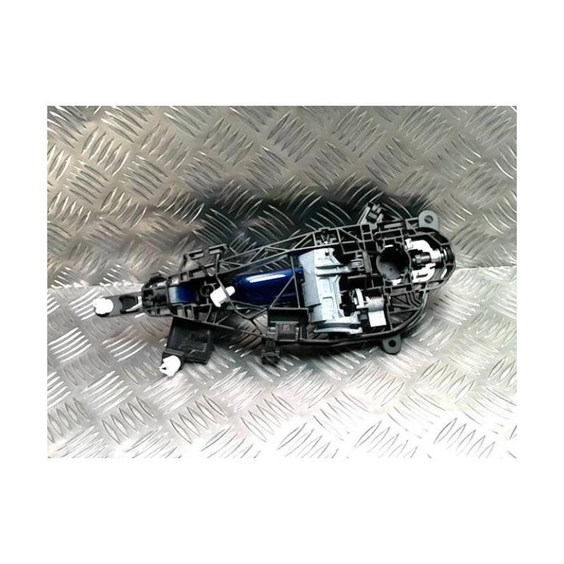 Poignee porte avant droit OPEL ASTRA K PHASE 2 d’occasion