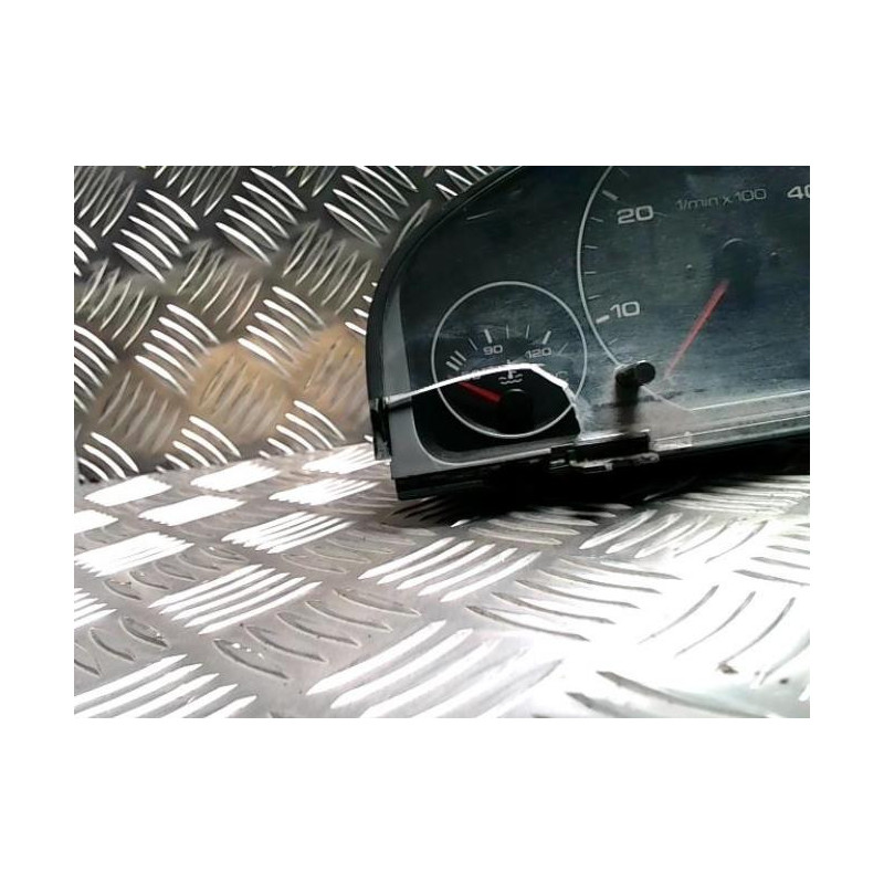 Compteur AUDI A6 1 AVANT BREAK d’occasion