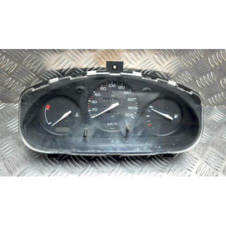 Compteur NISSAN MICRA 2 PHASE 2 d’occasion
