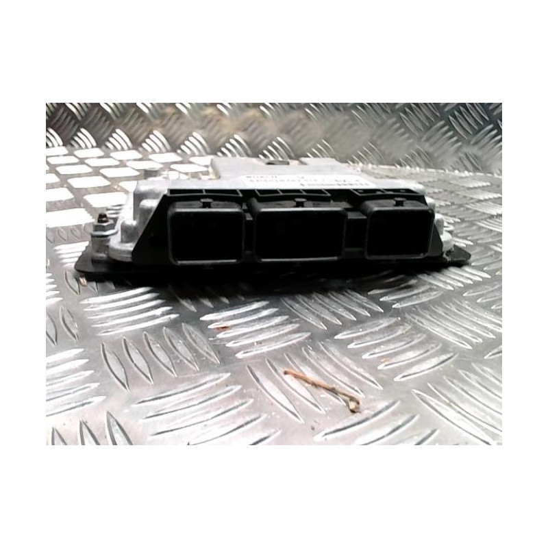 Calculateur moteur CITROEN C4 PICASSO 1 d’occasion