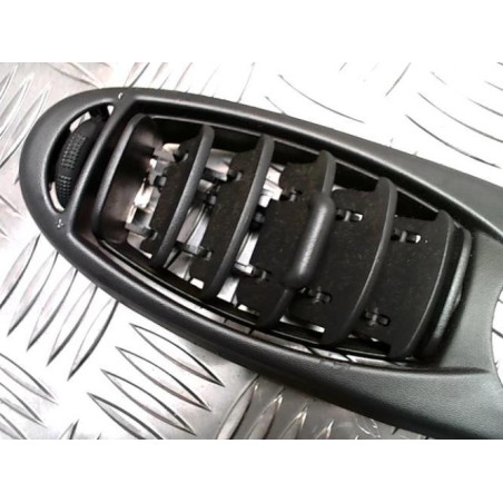 Aerateur tableau de bord CITROEN C8 d’occasion