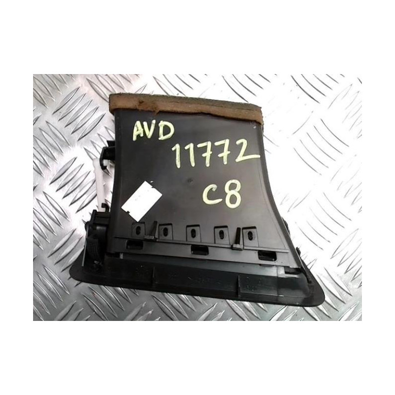 Aerateur tableau de bord avant droit CITROEN C8 d’occasion
