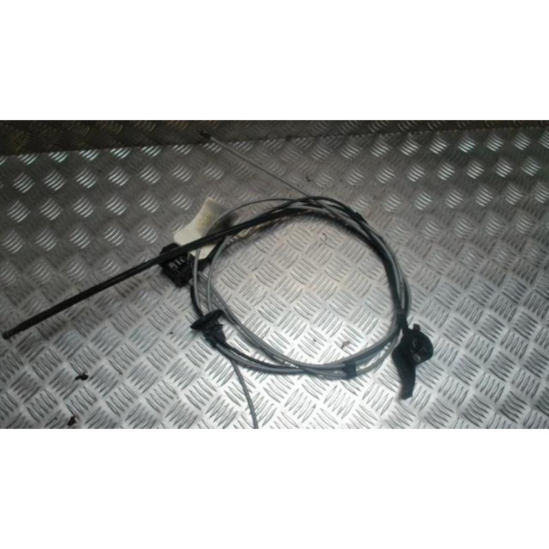 Cable ouverture capot DACIA SANDERO 2 PHASE 1 d’occasion