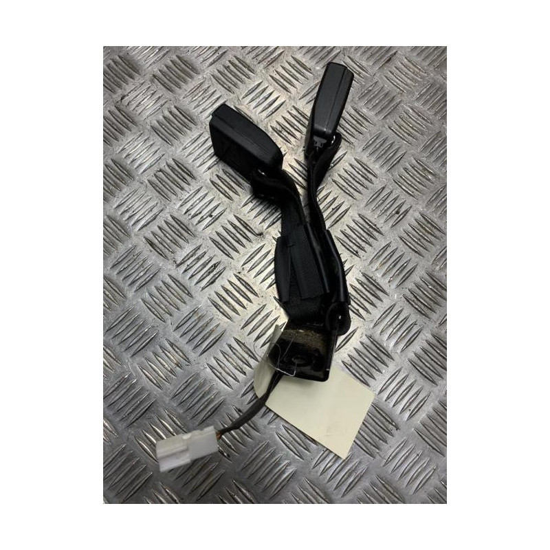 Attache ceinture arriere gauche NISSAN QASHQAI 1 PHASE 2 d’occasion