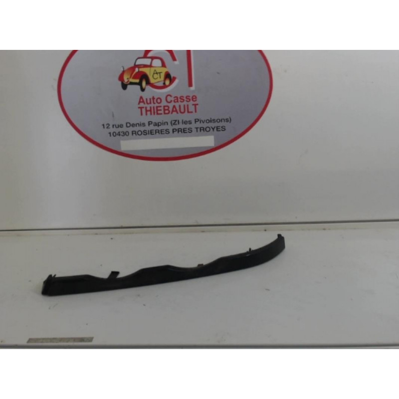 Enjoliveur moustache d optique avant gauche BMW SERIE 3 (E46) d’occasion