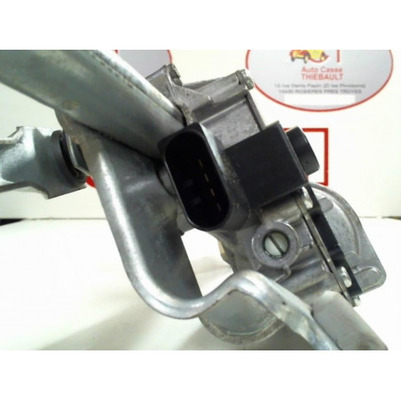 Mot. essuie glace avant BMW BMW 1 (E81) 118 d 143cv (105kw) d’occasion