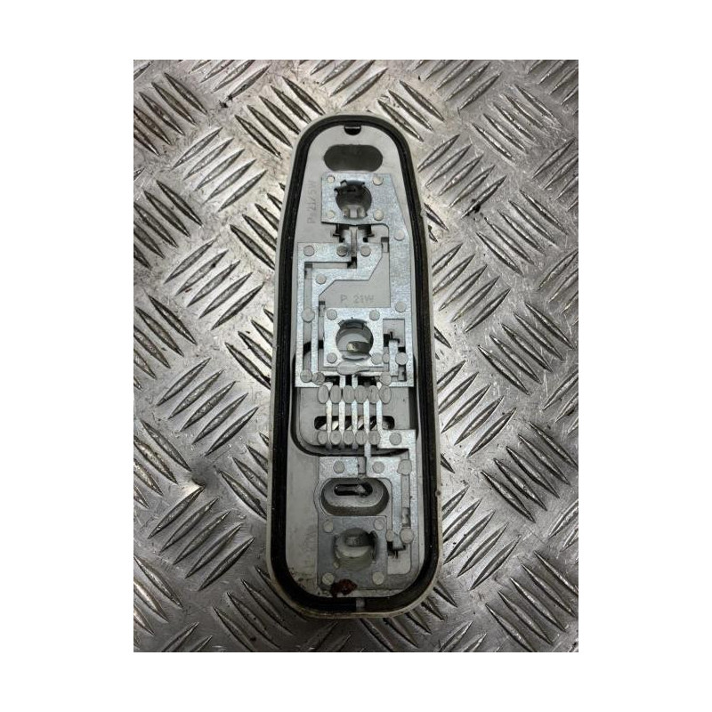Platine feu arriere gauche RENAULT TWINGO 1 PHASE 3 d’occasion