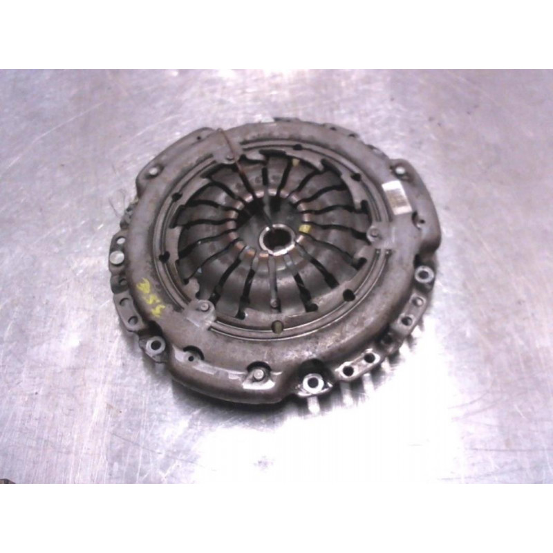 Embrayage RENAULT CLIO III 1.5 DCI d’occasion