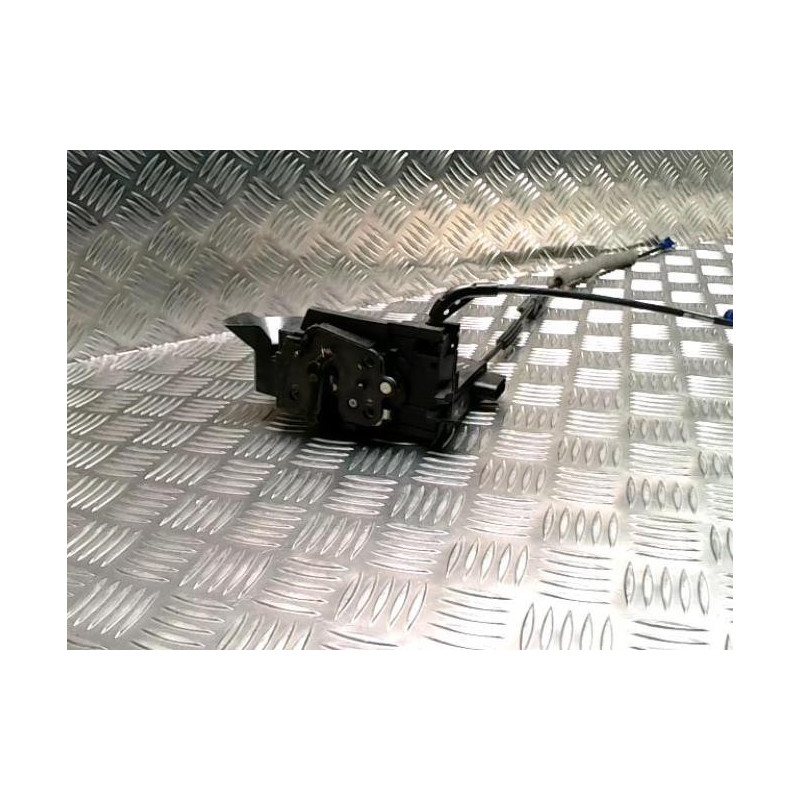 Serrure avant droit CITROEN C4 PICASSO 2 PHASE 1 d’occasion