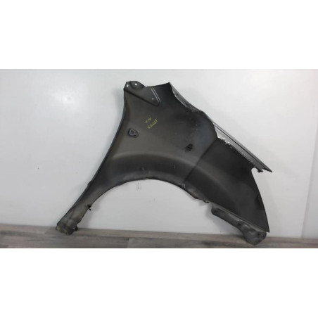 Aile avant gauche TOYOTA COROLLA VERSO 2 PHASE 1 d’occasion