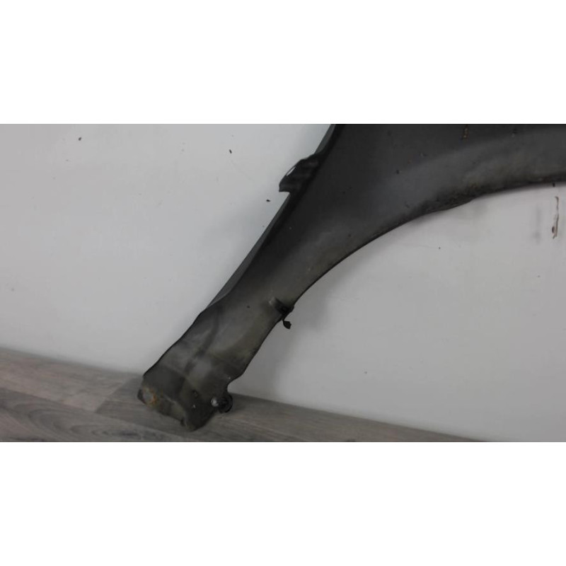Aile avant gauche TOYOTA COROLLA VERSO 2 PHASE 1 d’occasion