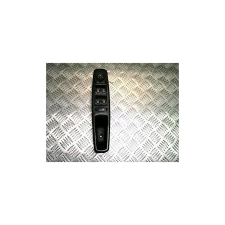 Interrupteur de leve vitre avant gauche RENAULT SCENIC 3 PHASE 1 d’occasion