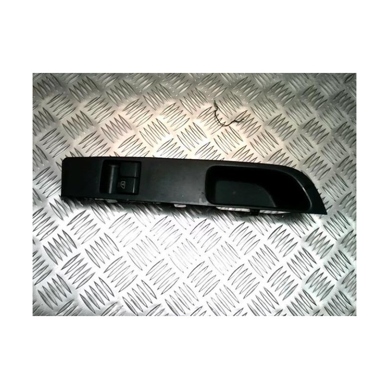 Interrupteur de leve vitre avant gauche NISSAN MICRA 3 PHASE 2 d’occasion