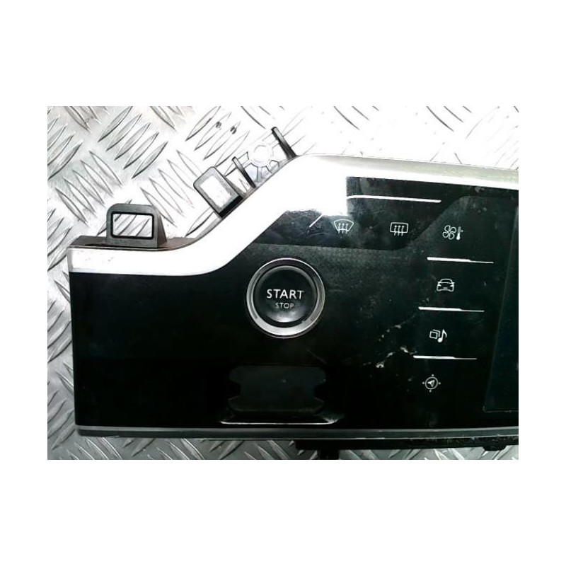 Ecran GPS CITROEN C4 PICASSO 2 PHASE 1 d’occasion