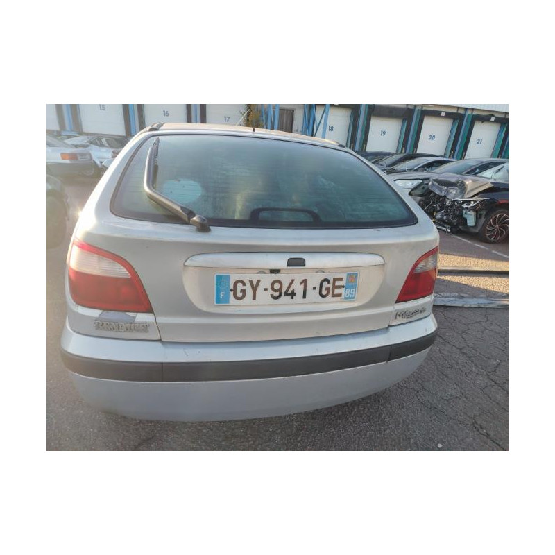 Platine feu arriere gauche RENAULT MEGANE 1 PHASE 2 d’occasion