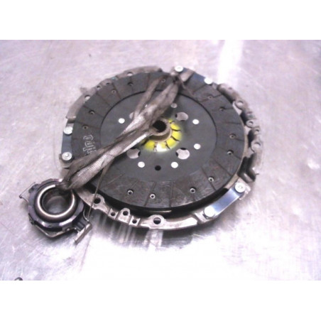 Embrayage FIAT PUNTO II PHASE 1 d’occasion