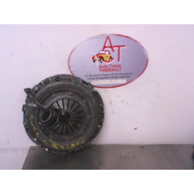 Embrayage FIAT PUNTO II PHASE 1 d’occasion