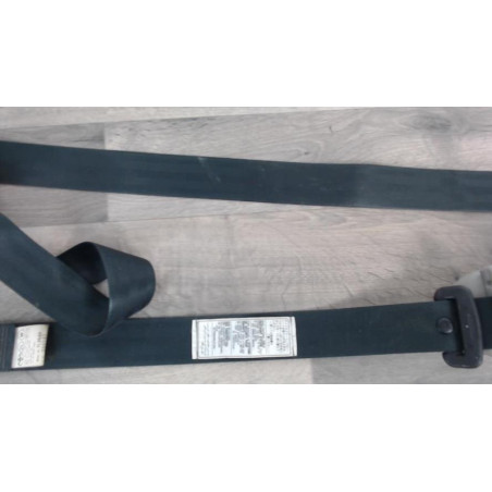 Ceinture arriere gauche TOYOTA COROLLA VERSO 2 PHASE 1 d’occasion